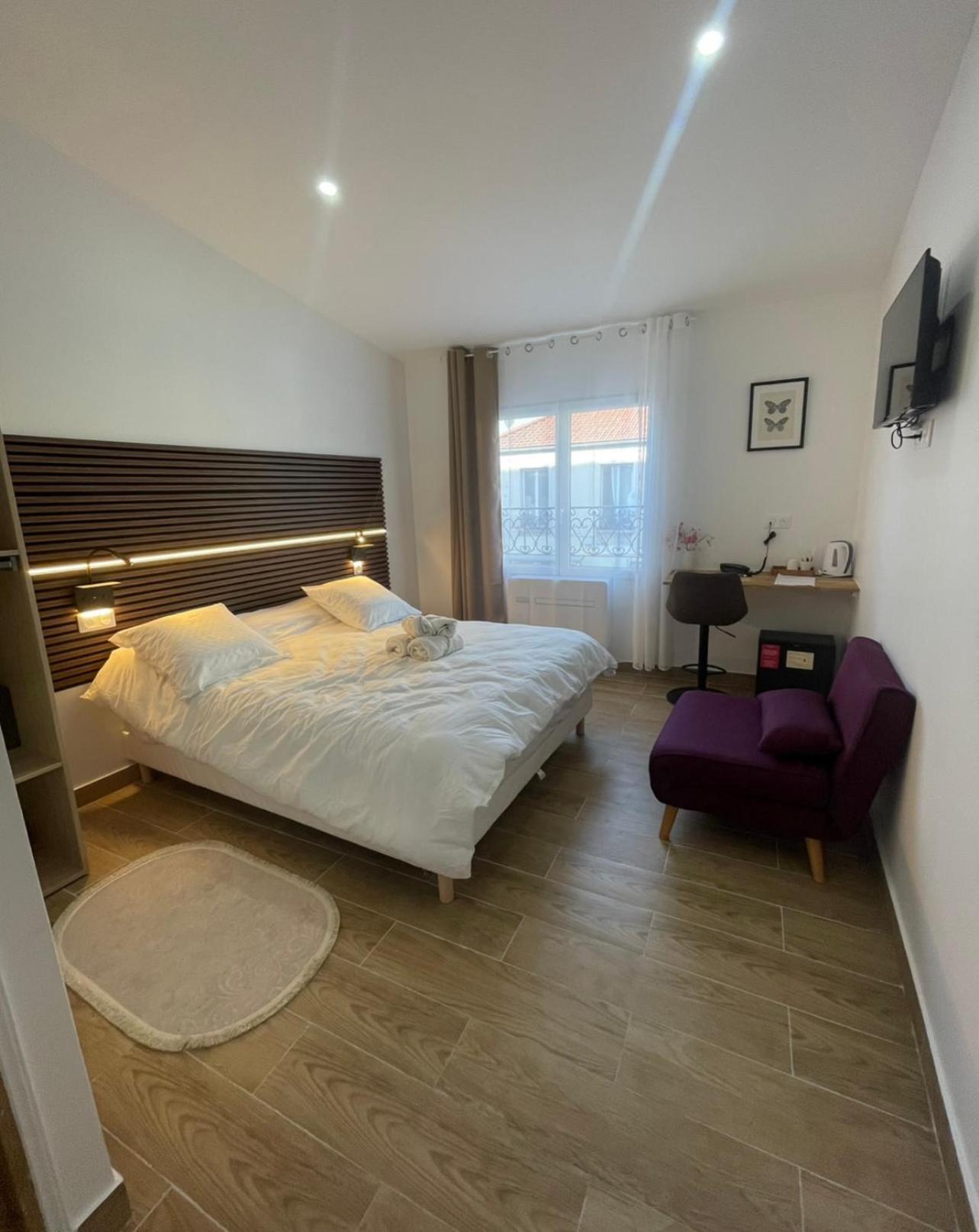 Hotel Du Parc Canal - Stade De France 圣但尼 外观 照片