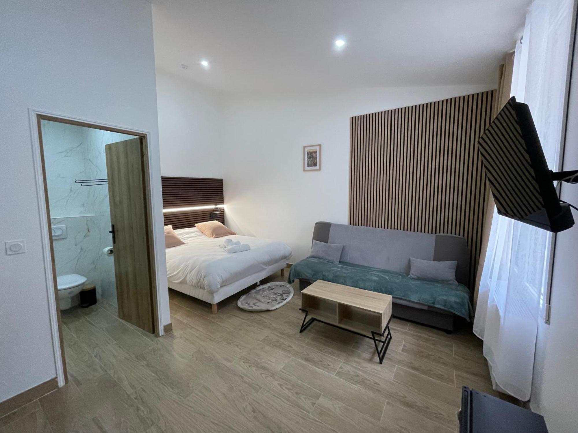 Hotel Du Parc Canal - Stade De France 圣但尼 外观 照片