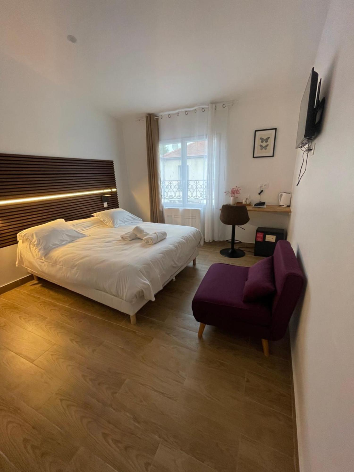 Hotel Du Parc Canal - Stade De France 圣但尼 外观 照片