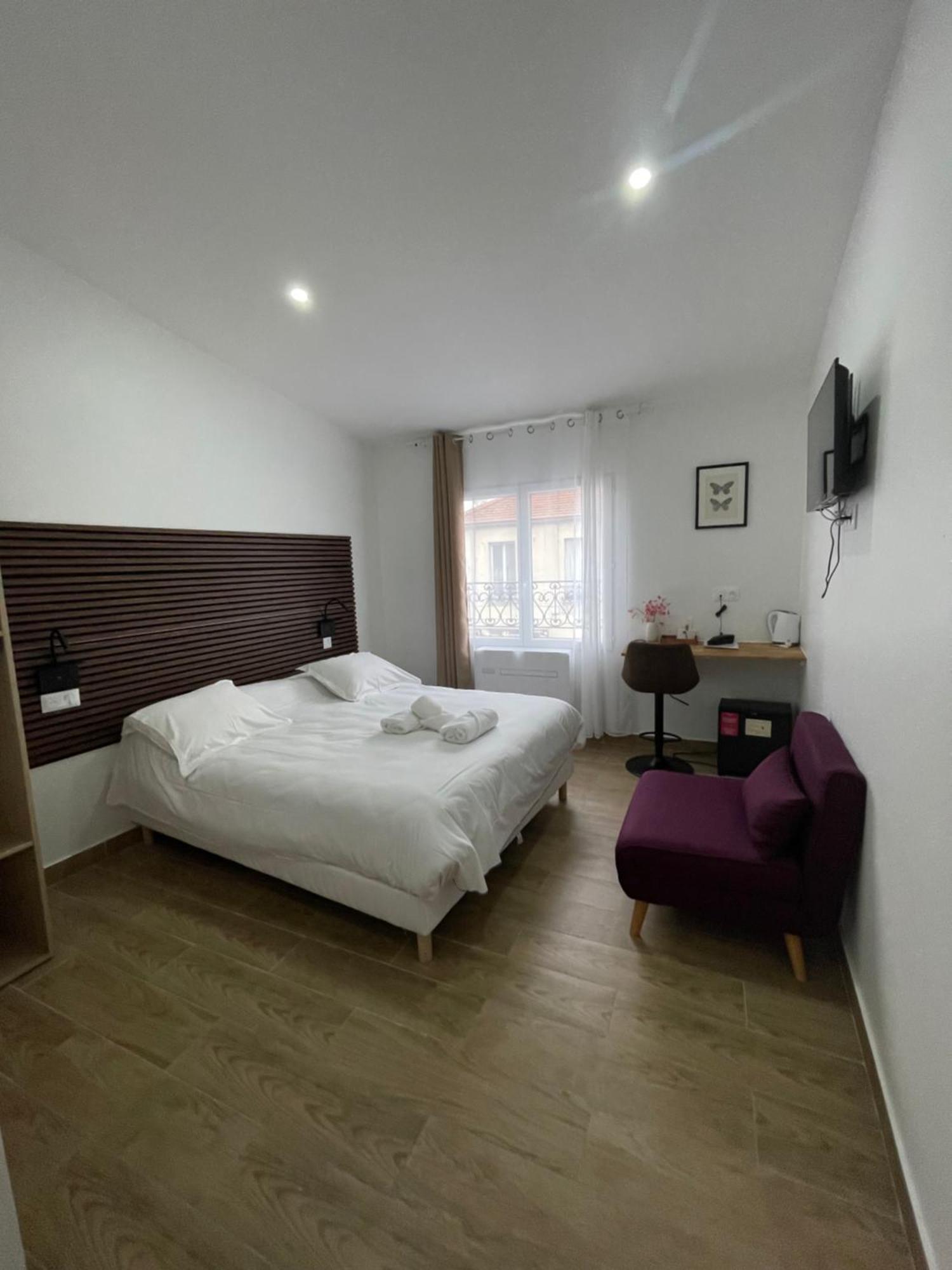 Hotel Du Parc Canal - Stade De France 圣但尼 外观 照片