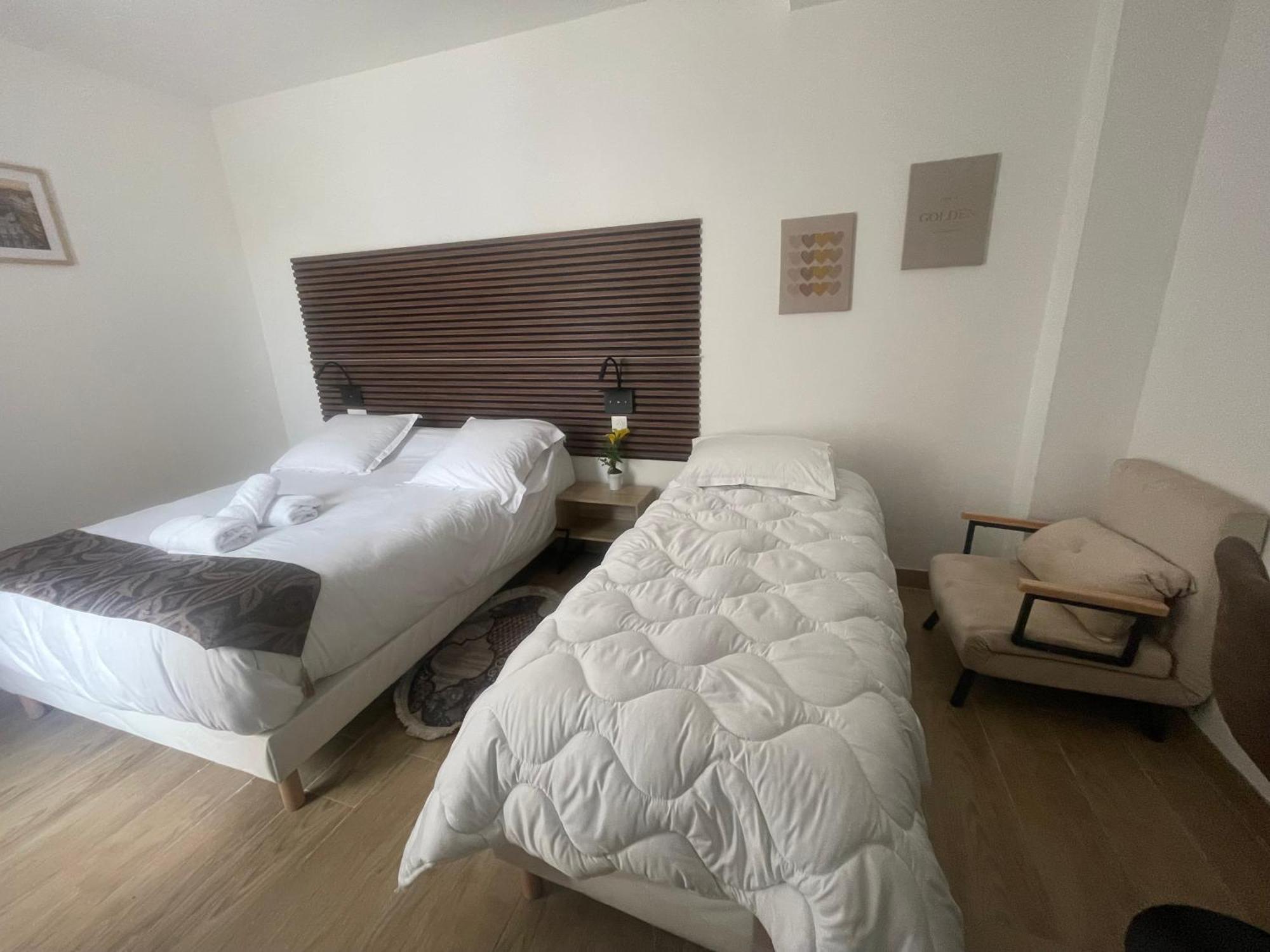 Hotel Du Parc Canal - Stade De France 圣但尼 外观 照片